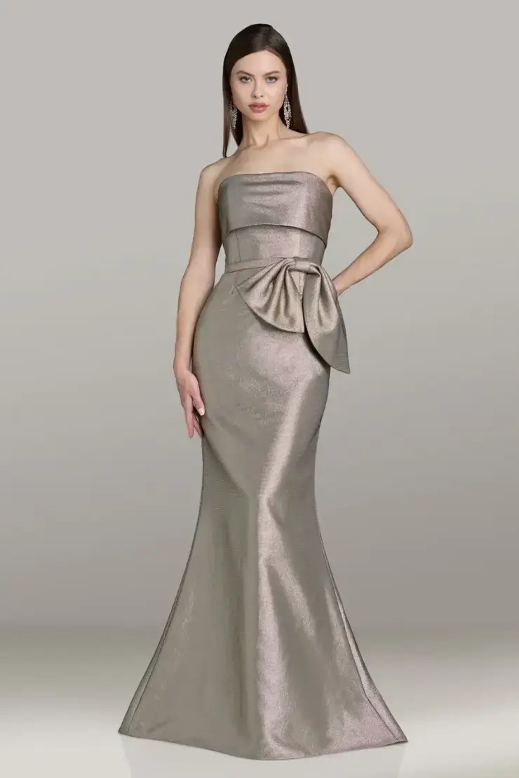 Mother of the Bride Dresses Perfect for Fall 2025 Weddings Image