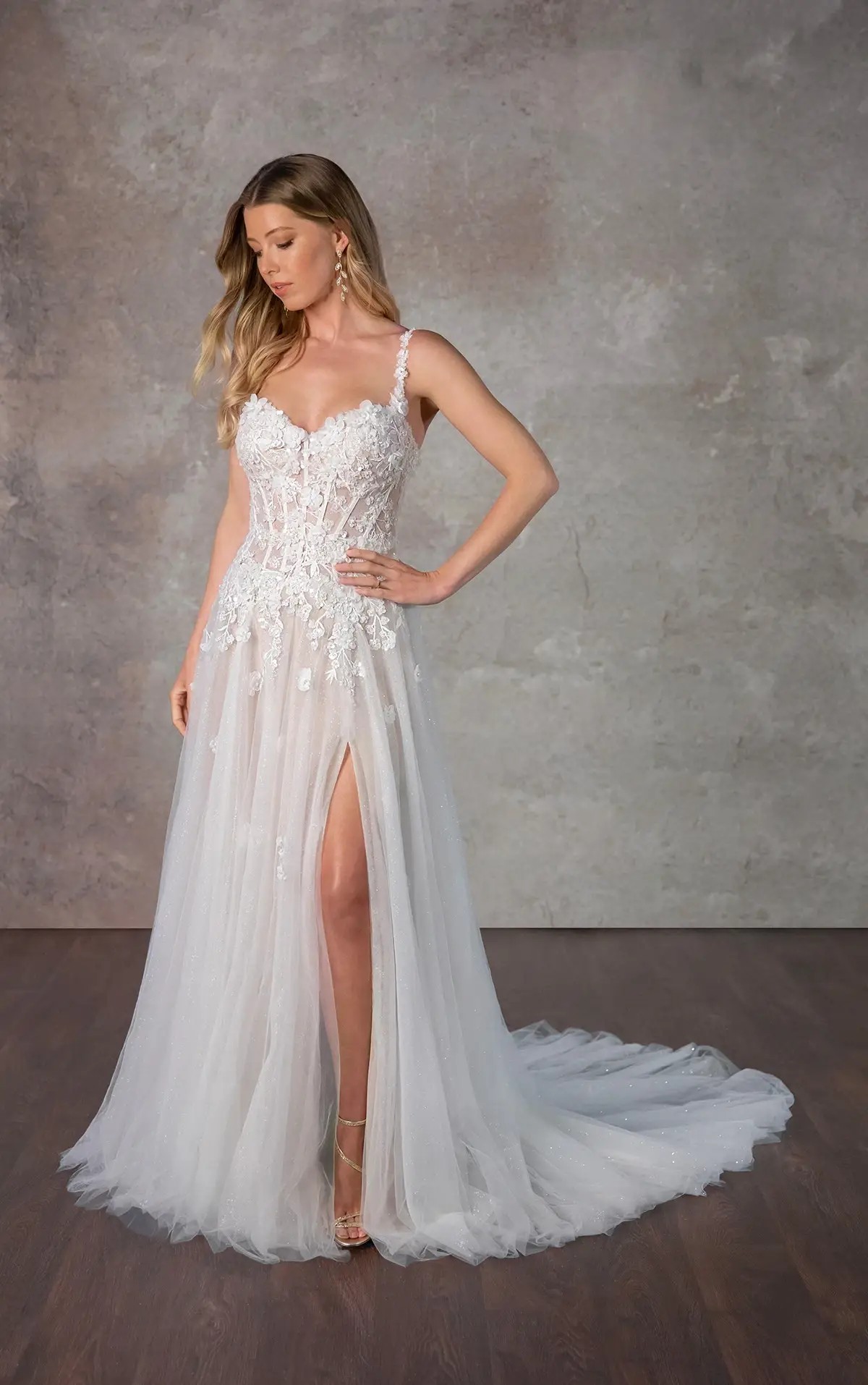 Modern Lace Masterpieces: Discover the Latest Bridal Trends at Dress Lounge Image