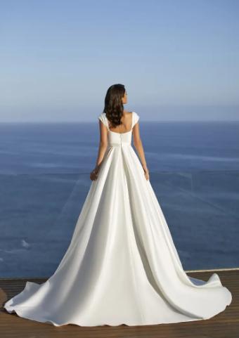 Pronovias Sale Dominique #1 Off White thumbnail