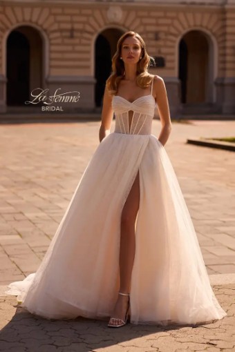 La Femme B1386 #0 default Ivory/Latte thumbnail