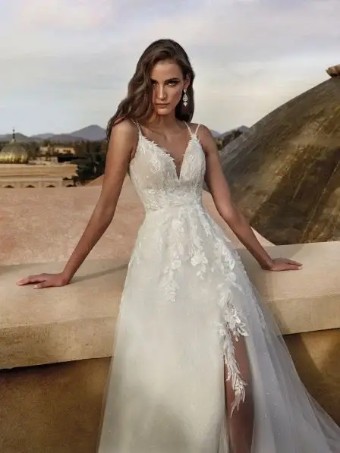 Pronovias Sale Kansai* #4 default Off White/Vanilla thumbnail