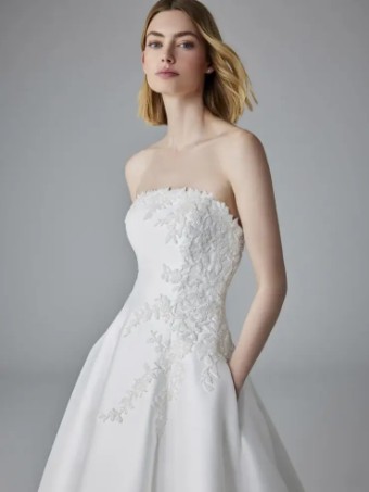 Pronovias Galen #1 Off White thumbnail