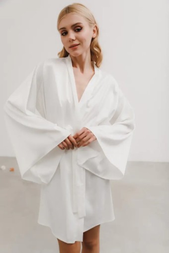 Heirloom Bridal Jules Bridal Robe (short) #2 Ivory thumbnail