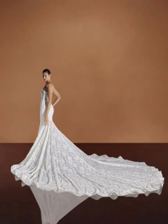 Pronovias Sale LAVANYA #4 default Off White thumbnail