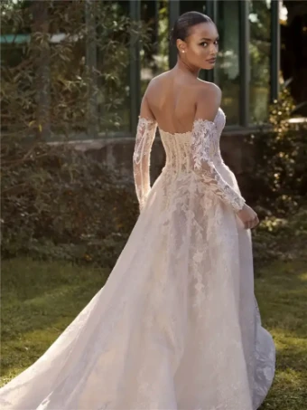 Pronovias Dabri #2 Off White thumbnail