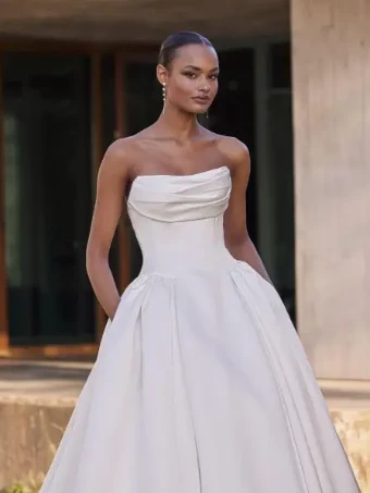 Pronovias Cillian #1 Off White thumbnail