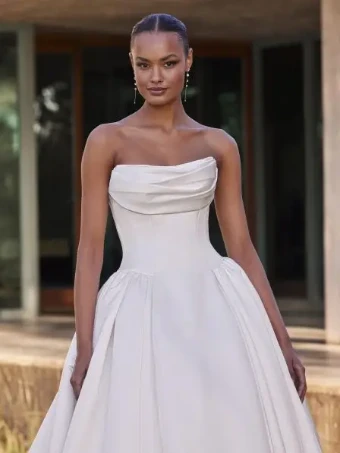 Pronovias Cillian #2 Off White thumbnail