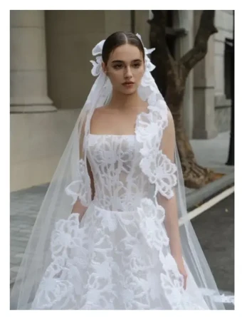 Choie Bridal Elara #3 default Pure White thumbnail