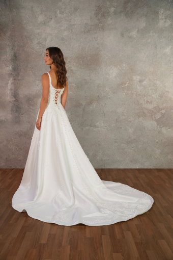 Essense of Australia D4471 #1 (IVR) Ivory thumbnail