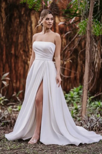 Allure Bridals 9967 #0 default Ivory thumbnail