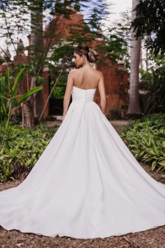 Allure Bridals 9967 #1 default Ivory thumbnail