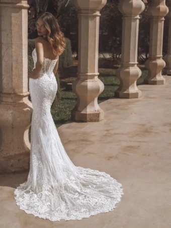 Enzoani Venice #3 default Ivory/Nude thumbnail