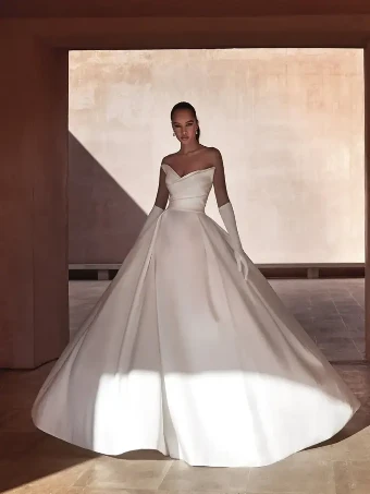Pronovias Sale Landon #5 default Off White thumbnail