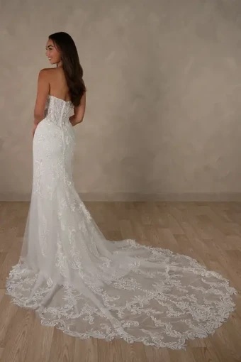 Essense of Australia D4625 #3 default (IV-IVR) Ivory Lace and Tulle over Ivory Gown thumbnail