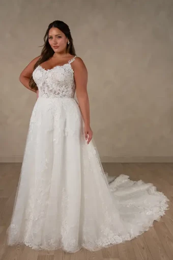 Essense of Australia D4667 #0 default (IV-LN) IVORY LACE AND TULLE OVER LINEN GOWN thumbnail