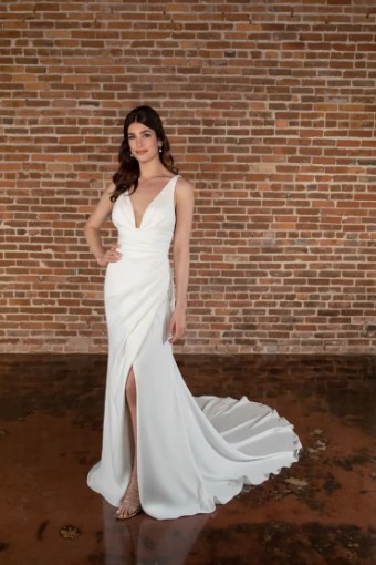 Essense of Australia D3802 #0 default (IV-PL) Ivory Gown w Porcelain Tulle Plunge thumbnail
