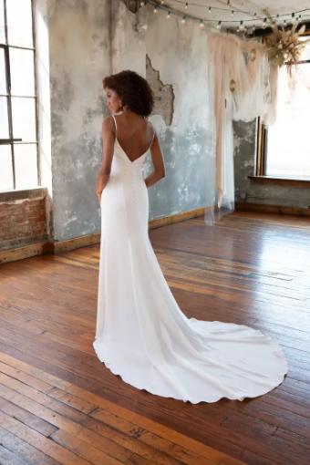 All Who Wander Jules #1 default (IV-PL) Ivory Gown w Porcelain Tulle Side Plunge thumbnail