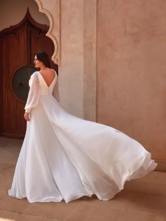 Pronovias Asmara #4 Off White thumbnail