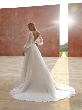 Pronovias Asmara #2 Off White thumbnail
