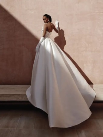 Pronovias Landon #4 Off White thumbnail