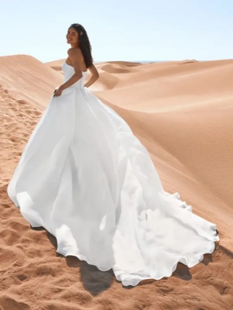 Pronovias Geiranger #2 default Off White thumbnail