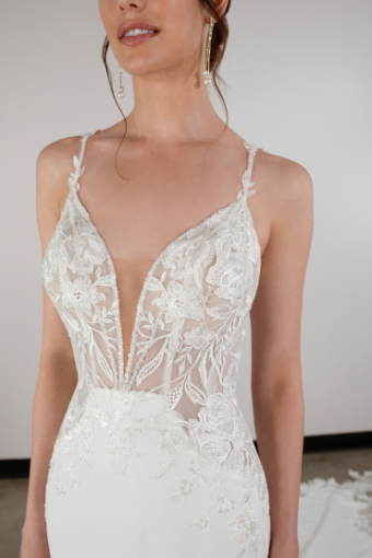 Essense of Australia D3930 #2 default (IV-PL) Ivory Gown w Porcelain Tulle Plunge thumbnail
