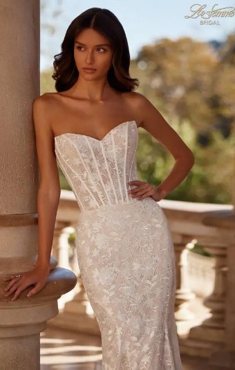 La Femme B1357 #2 Ivory/Nude thumbnail
