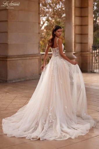 La Femme B1351 #2 default Ivory/Nude thumbnail