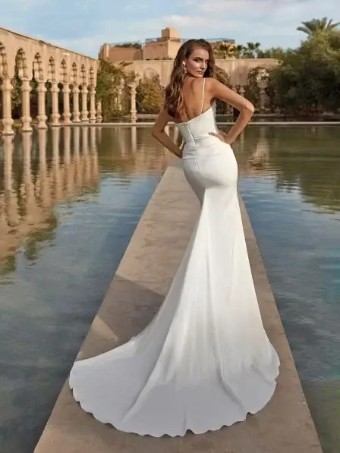Pronovias betta #2 Off White thumbnail