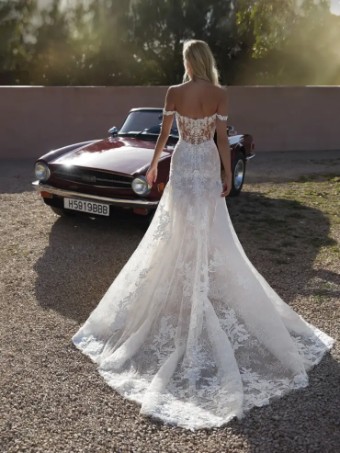 Pronovias Phuket #1 Off White/Nude/Light Beige thumbnail