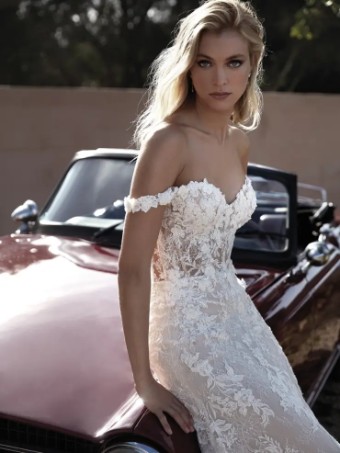 Pronovias Phuket #3 Off White/Nude/Light Beige thumbnail