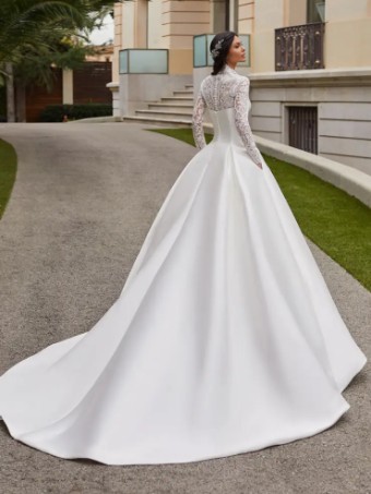 Pronovias Jory #2 Off White thumbnail