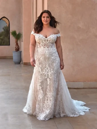 Pronovias Sale Phuket* #5 Off White/Nude/Light Beige thumbnail