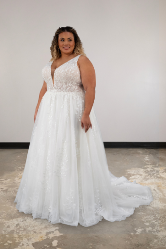 Essense of Australia D4007 #3 (IVIV-PL) IVR LACE TULLE & REGAL ORGANZA OV IVR GWN W PLN TULLE PLUNGE (IVBC-PL) IVR LACE TULLE & BSC REGAL ORG OV BSC GWN W PLN TULLE PLUNGE thumbnail