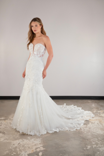 Essense of Australia D4038 #2 default (IVIV-PL) Ivory Lace and Tulle over Ivory Gown w Porcelain Tulle Plunge thumbnail