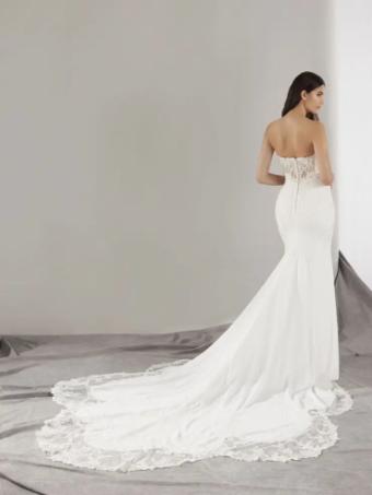 Pronovias BALE #3 Off White thumbnail