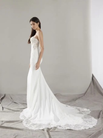 Pronovias BALE #4 default Off White thumbnail